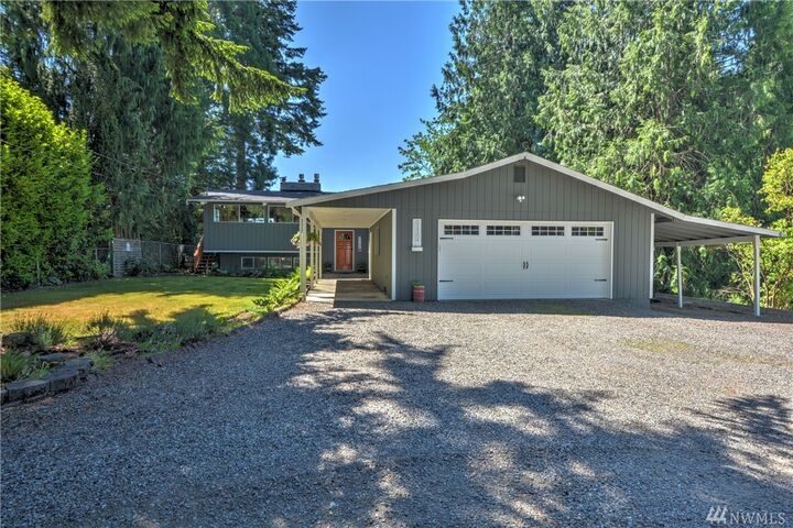 Property Photo:  21104 75th St E  WA 98391 