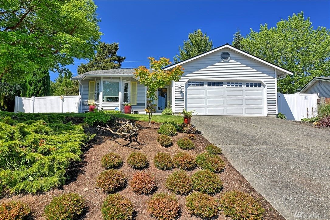 Property Photo: 129 75th St SW WA 98203