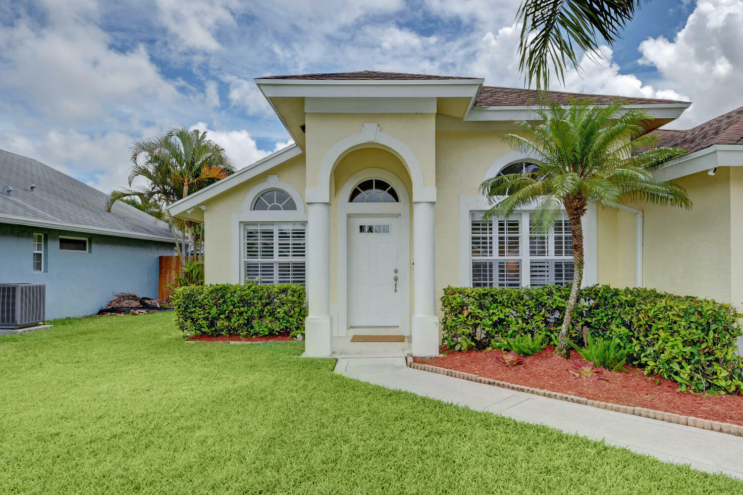 Property Photo:  6096 Foster Street  FL 33458 