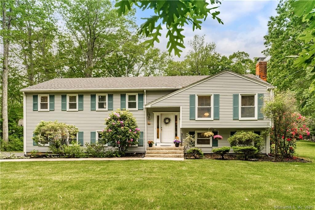 Property Photo:  173 West Mountain Road  CT 06092 