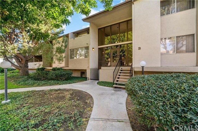 Property Photo:  278 N Wilshire Avenue B22  CA 92801 