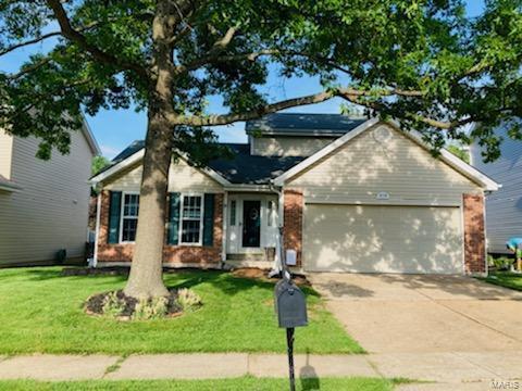 Property Photo: 414 Hunters Wood Court 63040