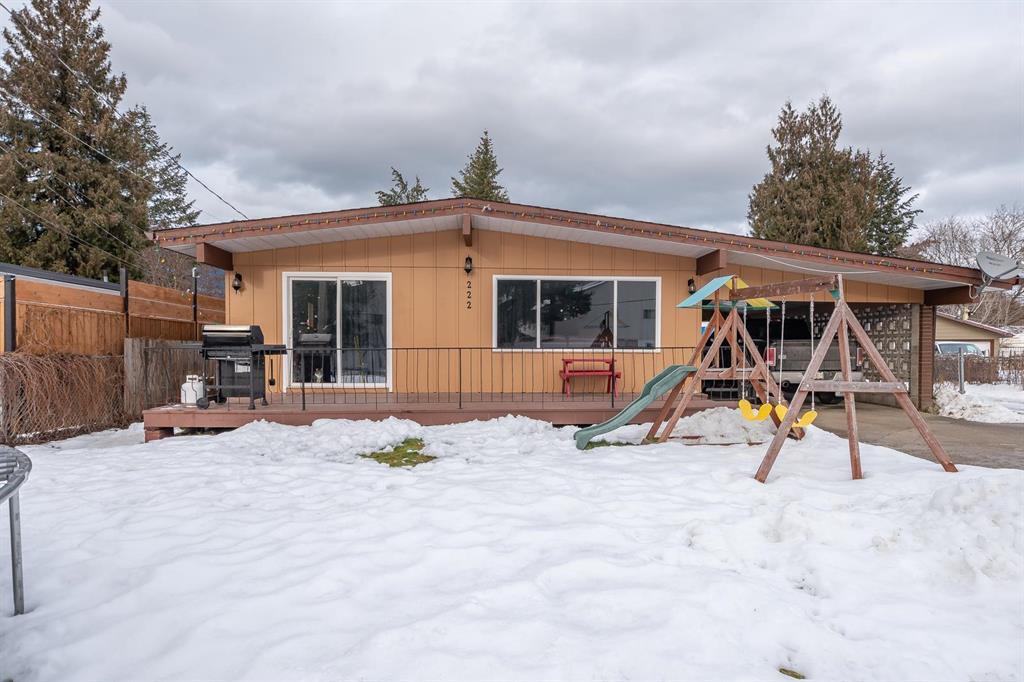 Photo de la propriété: 222 White Pine Crescent BC V0E 2V1