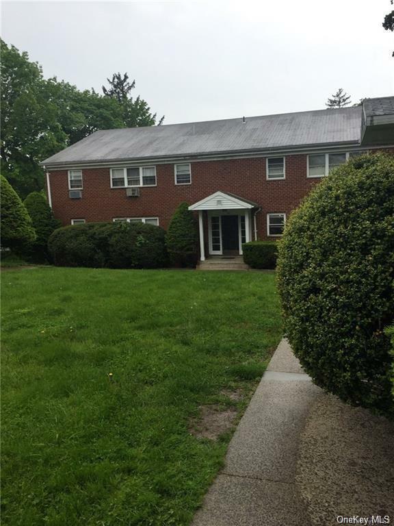 Property Photo:  103 N Middletown Road E  NY 10965 