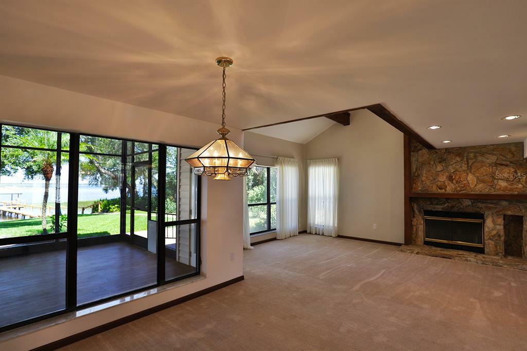 Property Photo: 1075 Sunset Trail FL 33827