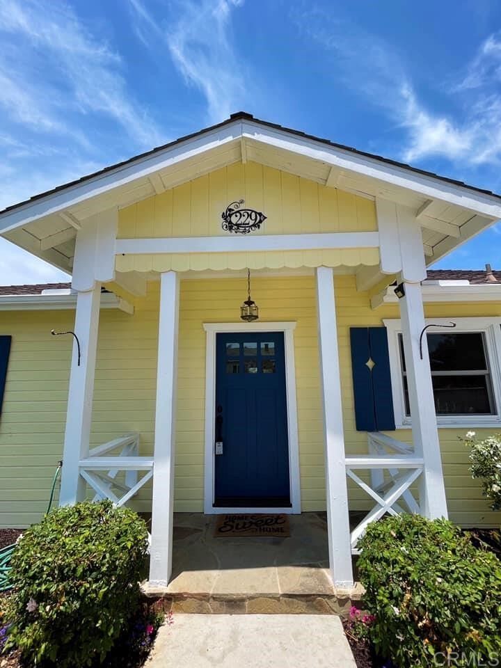 Property Photo: 229 Walsh Street CA 92054