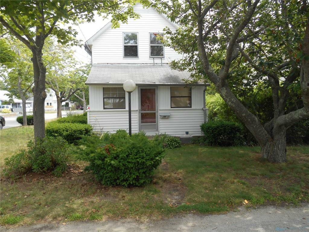 Property Photo:  37 Blanding Av  RI 02806 