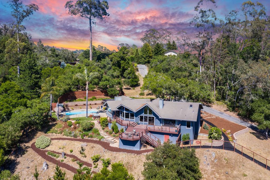 Property Photo: 261 Day Valley View CA 95003
