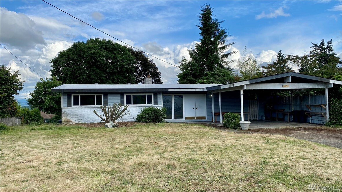 Property Photo:  16817 NE 6th St  WA 98008 