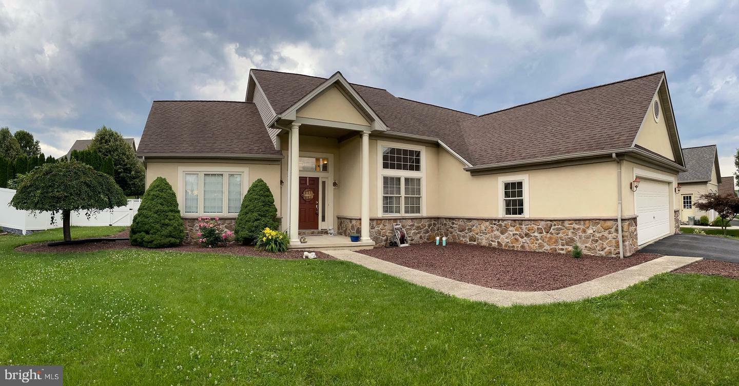 Property Photo: 457 Stone Creek Road PA 17603