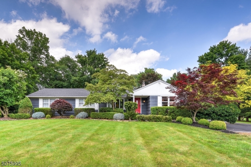 Property Photo:  421 Whiton Rd  NJ 08853 