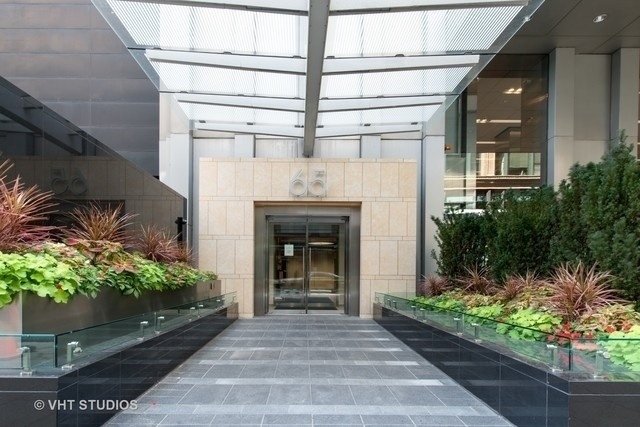 Property Photo: 65 E Monroe Street 4416 IL 60603