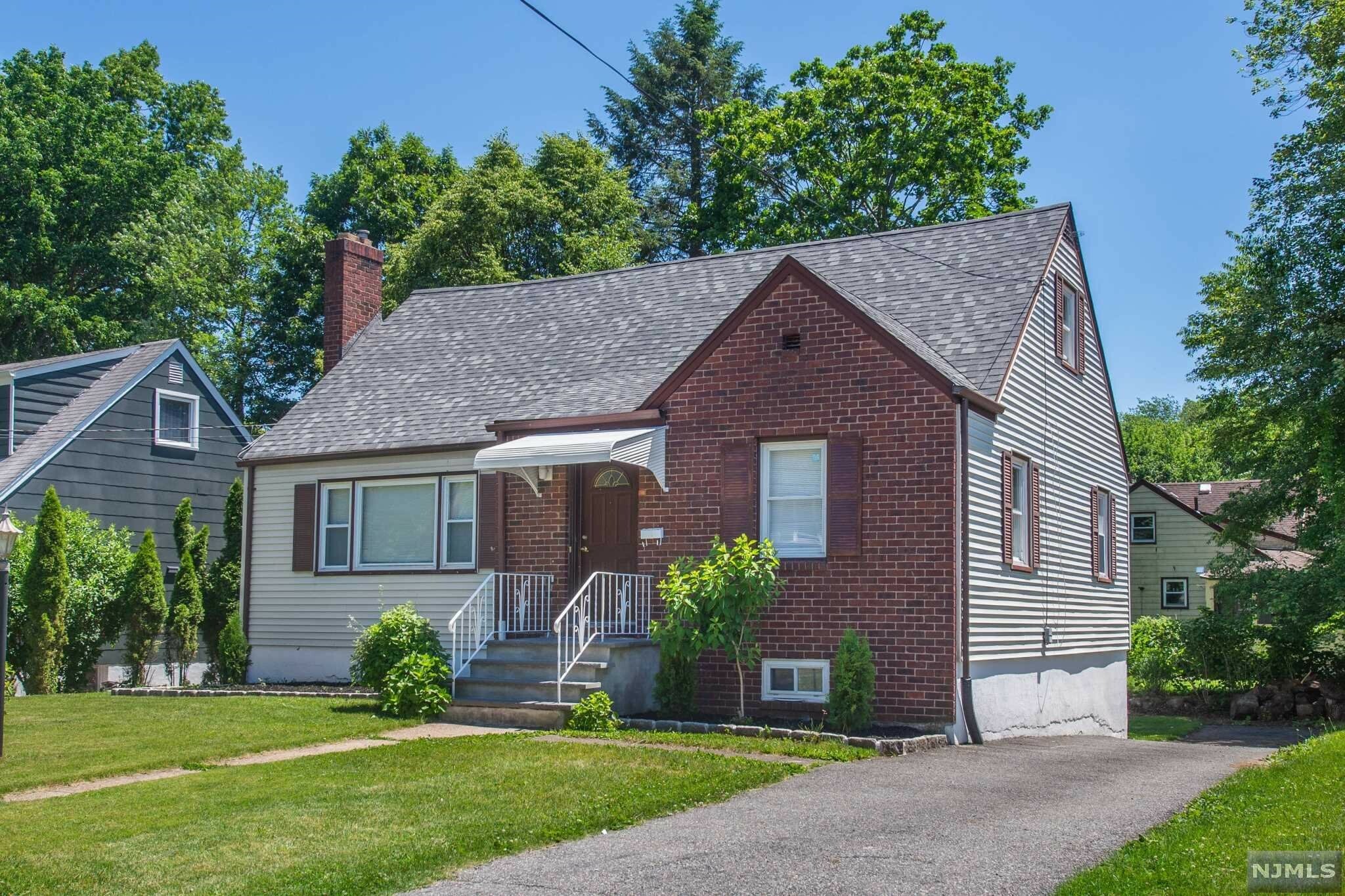 Property Photo: 92 Tulip Street NJ 07621