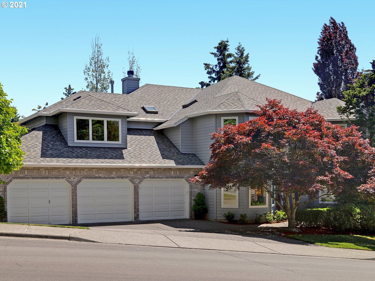 Property Photo: 12250 NW West Rd OR 97229