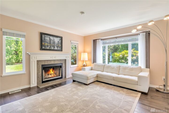 Property Photo:  13022 NE 101st Place  WA 98033 