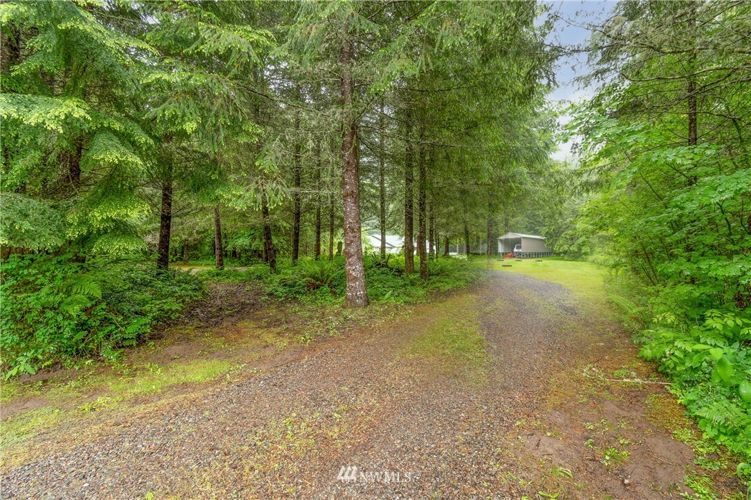 Property Photo:  113 Deer Trace Court  WA 98356 