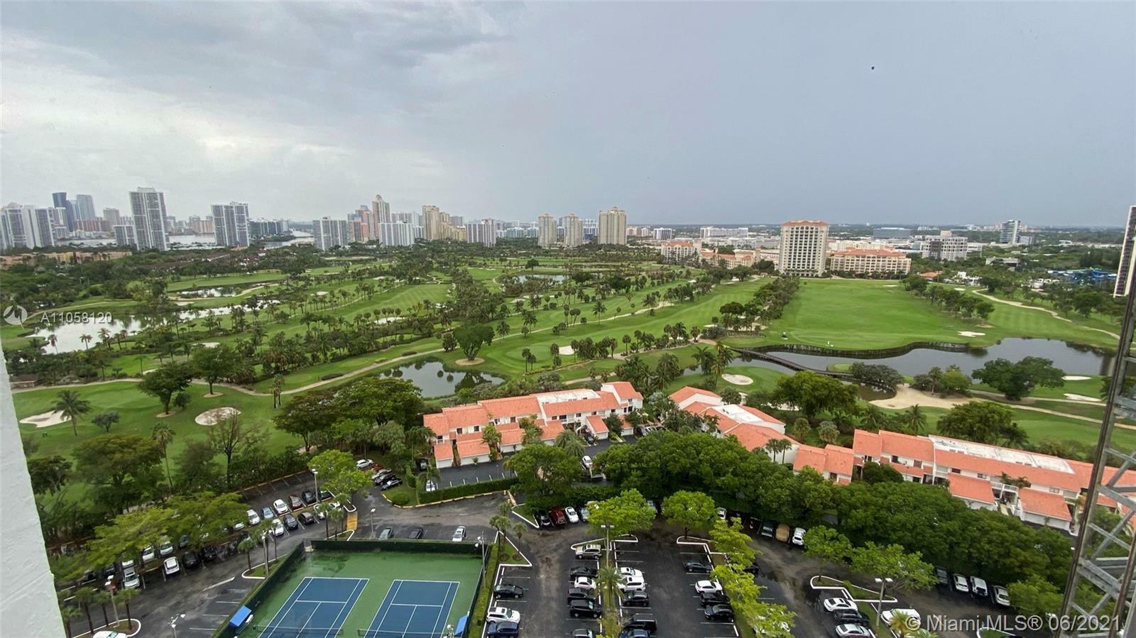 Property Photo: 20225 NE 34th Ct 2315 FL 33180