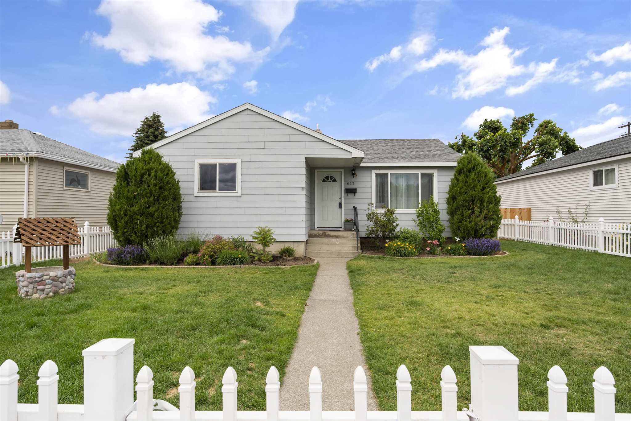 Property Photo: 617 E Joseph Ave WA 99208