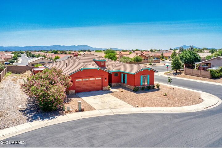 Property Photo: 2427 San Ysidro Drive AZ 85635