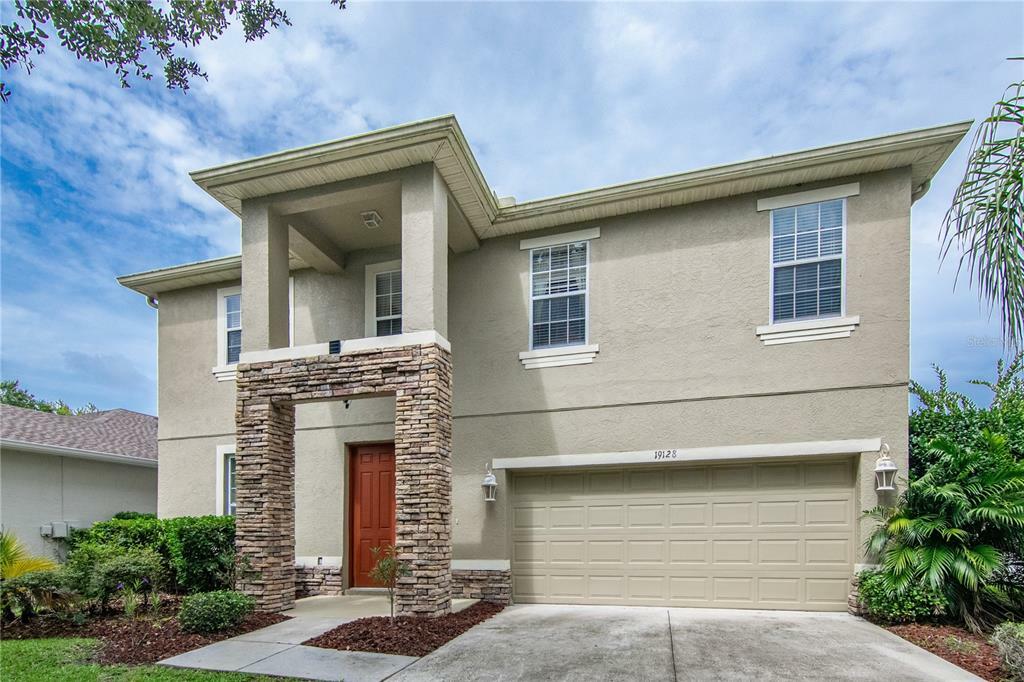 Property Photo:  19128 Meadow Pine Drive  FL 33647 