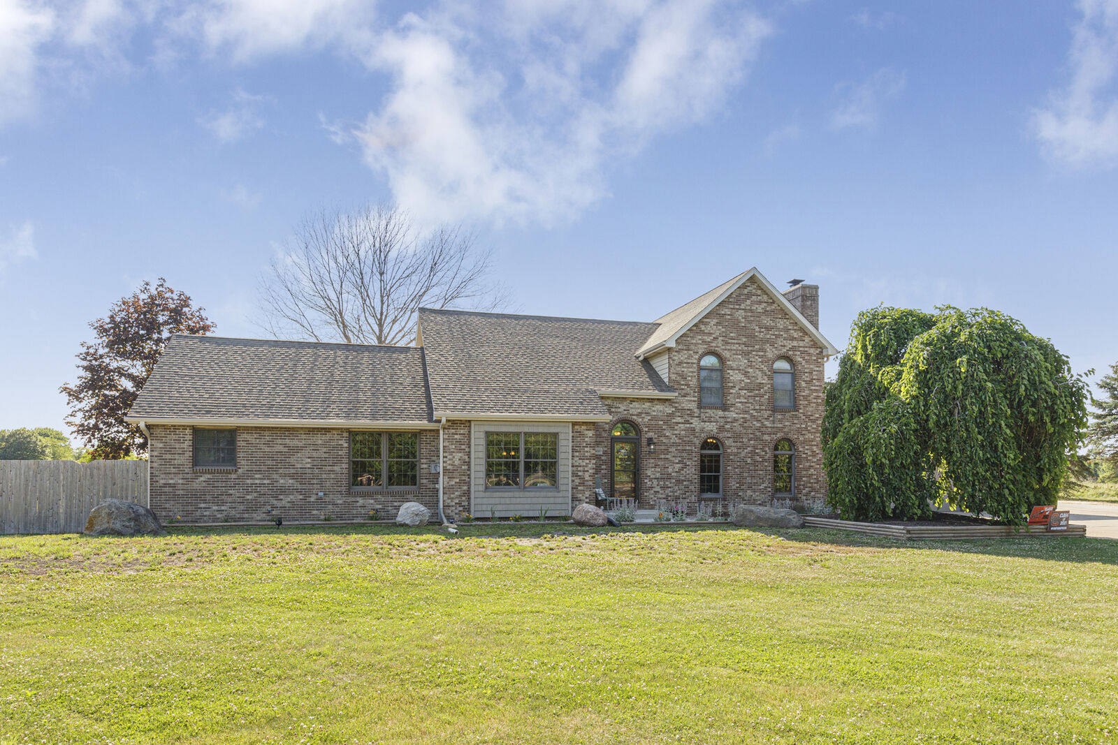 Property Photo: 26460 S McKinley Woods Road IL 60410