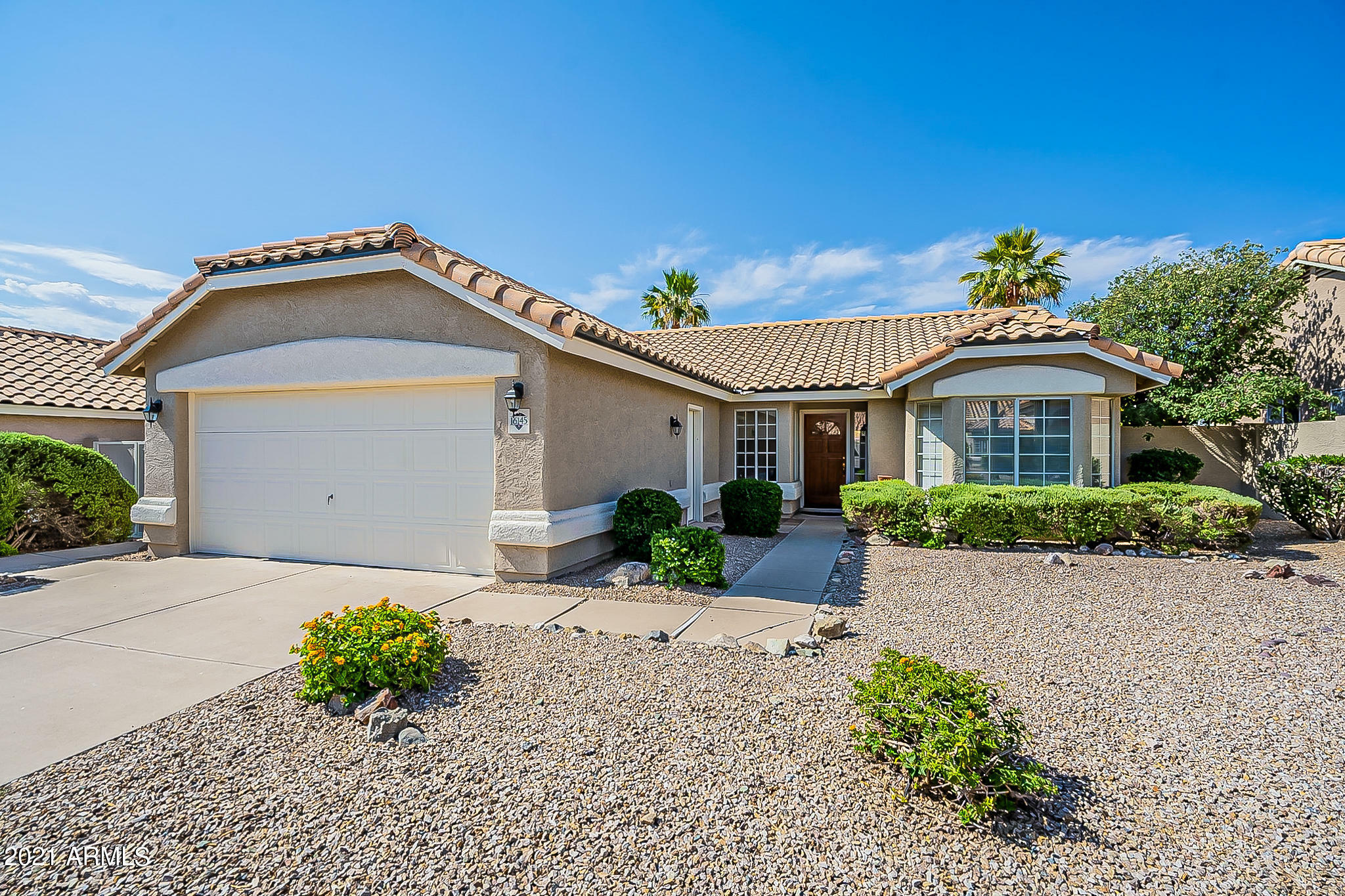 Property Photo: 16145 E Glenpoint Drive AZ 85268