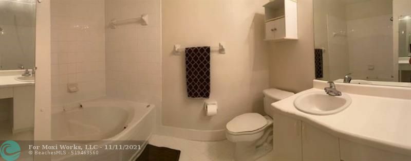 Property Photo:  1476 SW 47th Ave  FL 33442 