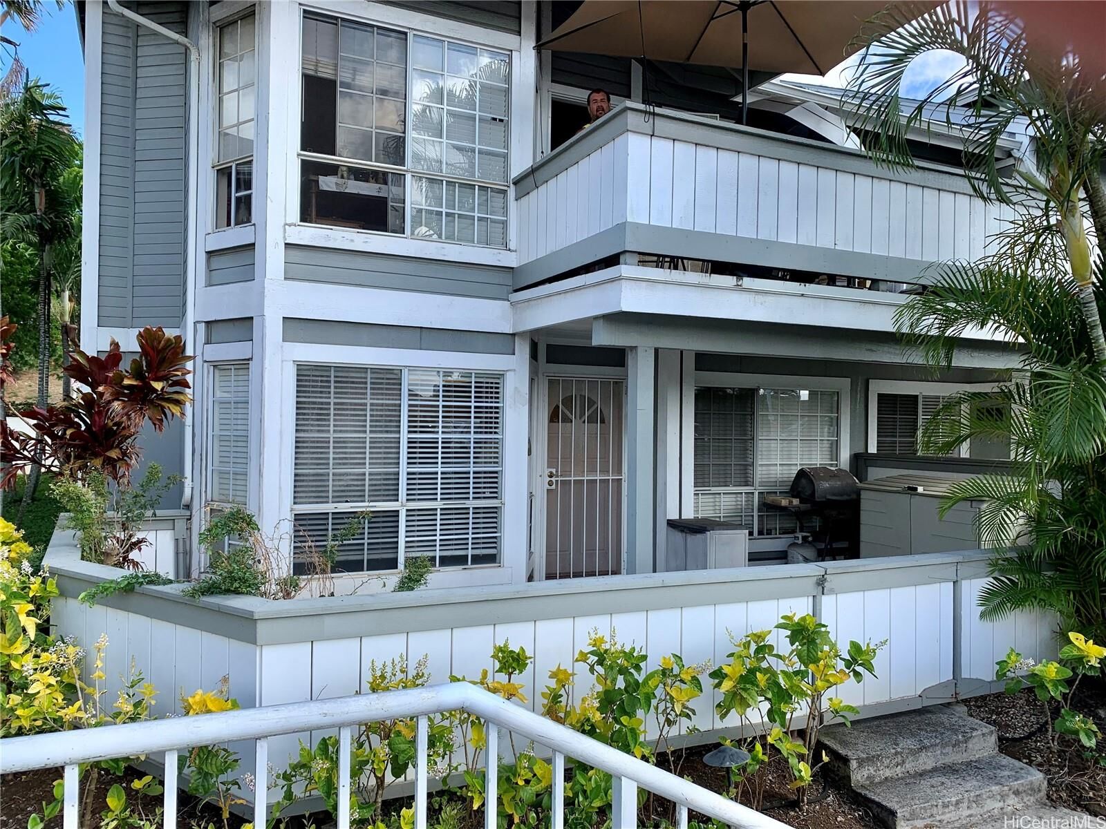 Property Photo:  594 Mananai Place 21A  HI 96818 