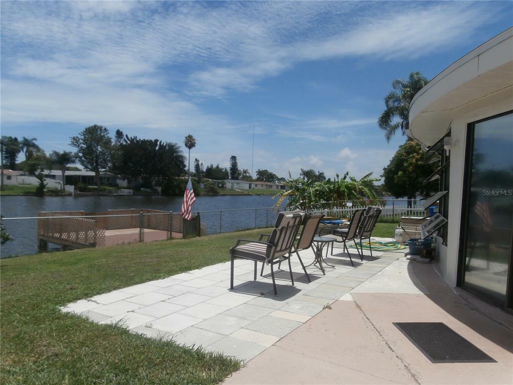 Property Photo:  4052 Star Island Drive  FL 34691 