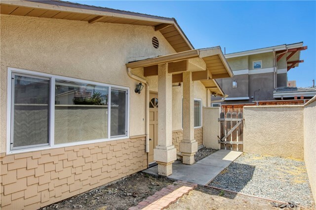 Property Photo:  364 Saratoga Avenue  CA 93433 