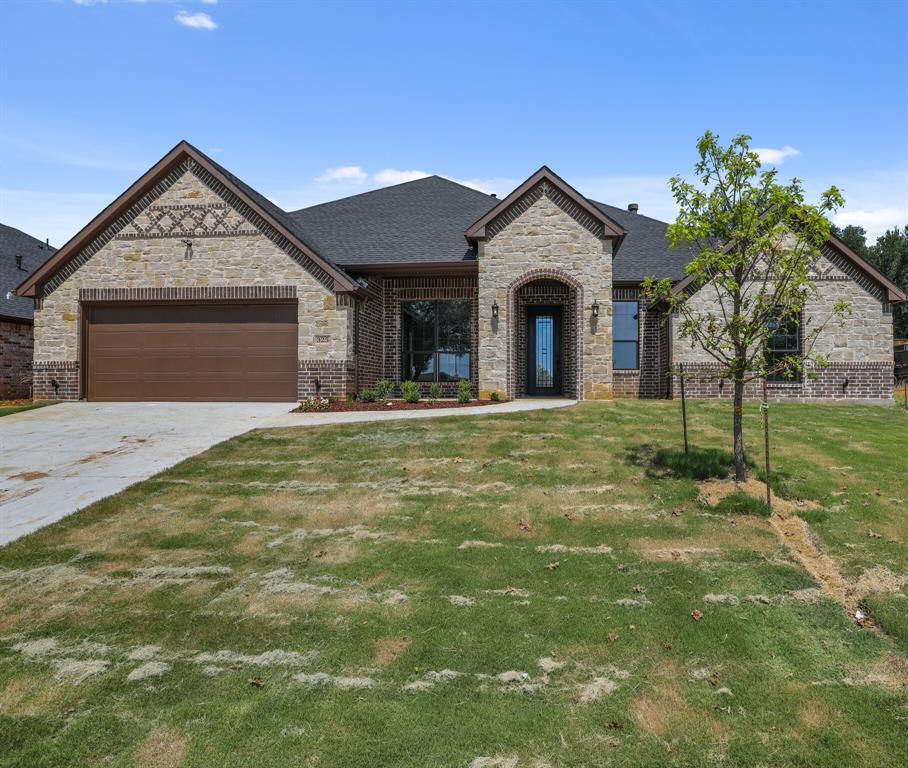 Property Photo: 325 Norman Drive TX 76040
