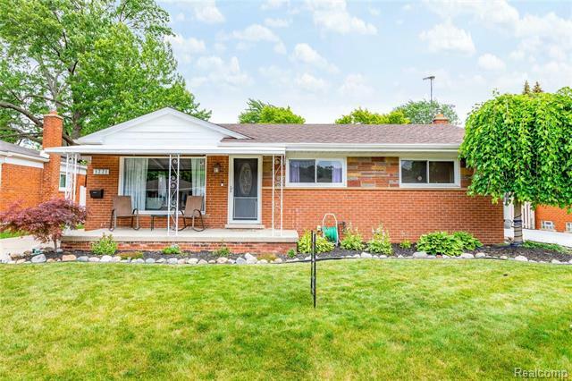 Property Photo:  1771 Woodside St  MI 48183 