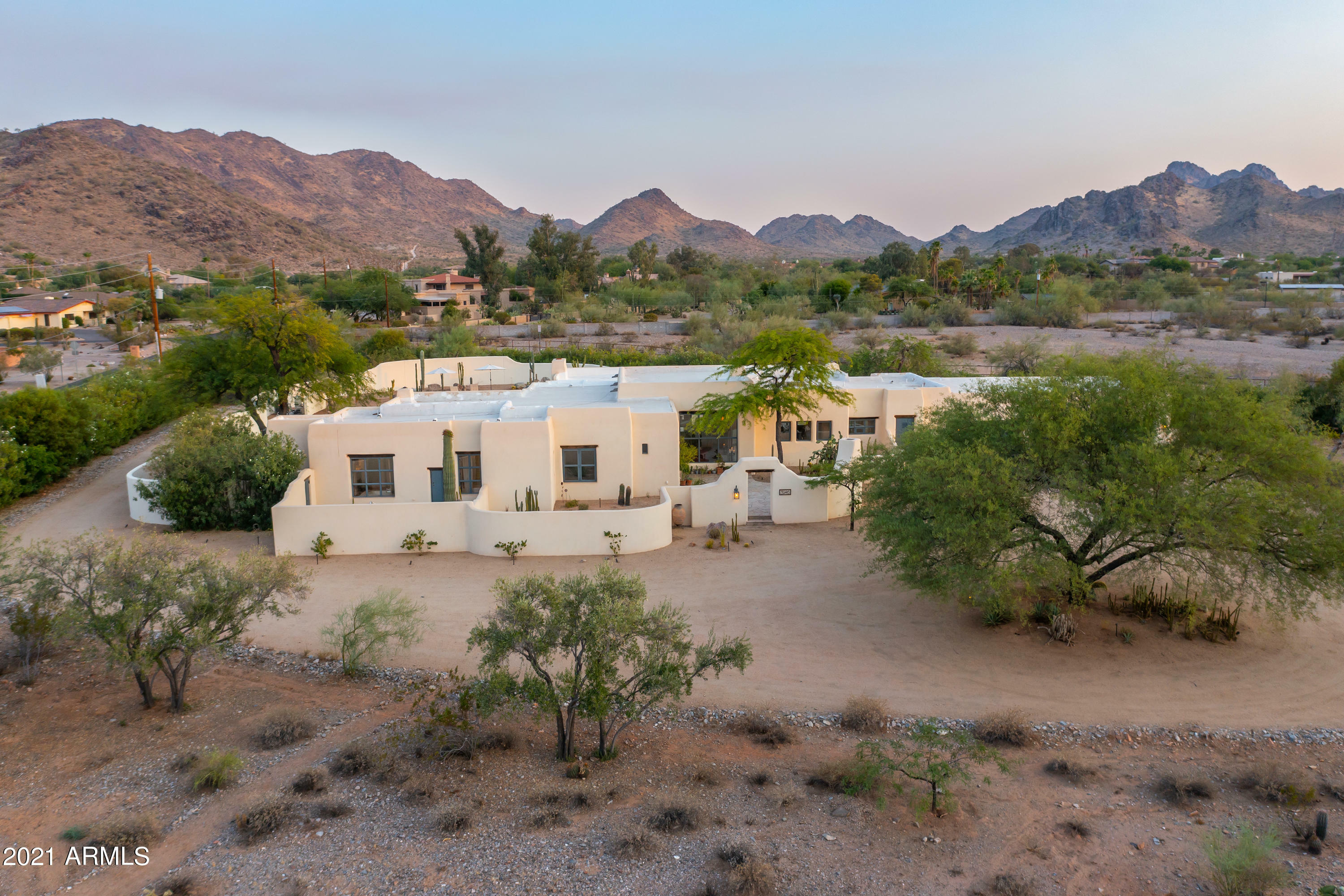 Property Photo:  3946 E Ocotilla Lane  AZ 85028 