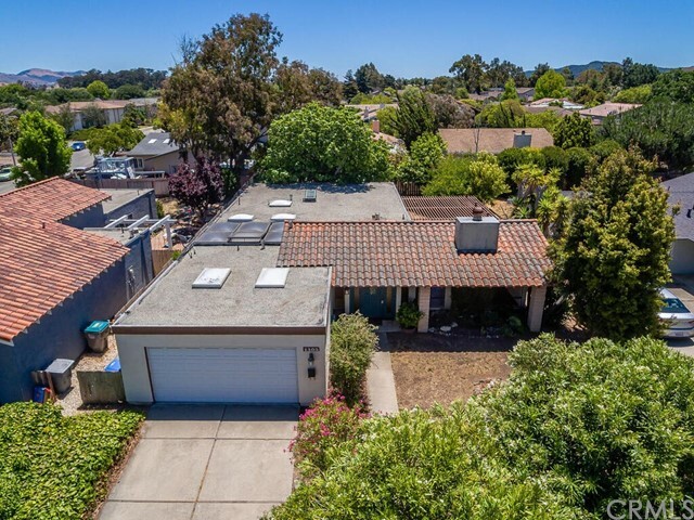 Property Photo:  1305 Cavalier Lane  CA 93405 