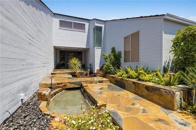 Property Photo: 27655 Chapala CA 92692