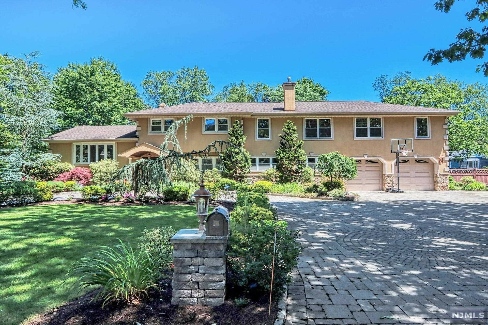 Property Photo: 10 Fairfield Court NJ 07676