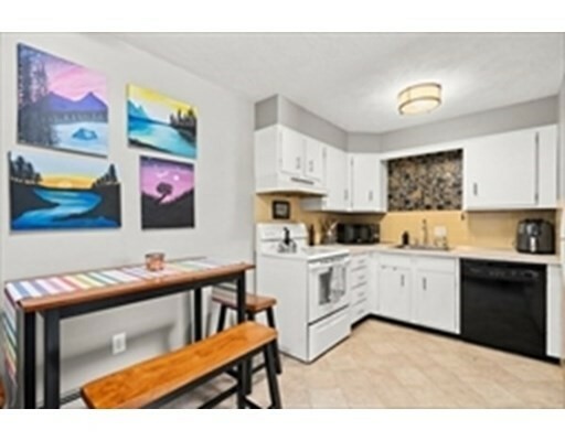 Property Photo: 295 Main St 12 MA 01867