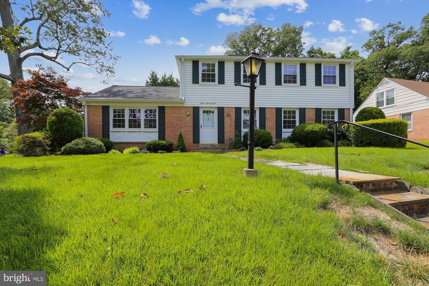 Property Photo:  11900 Devilwood Drive  MD 20854 