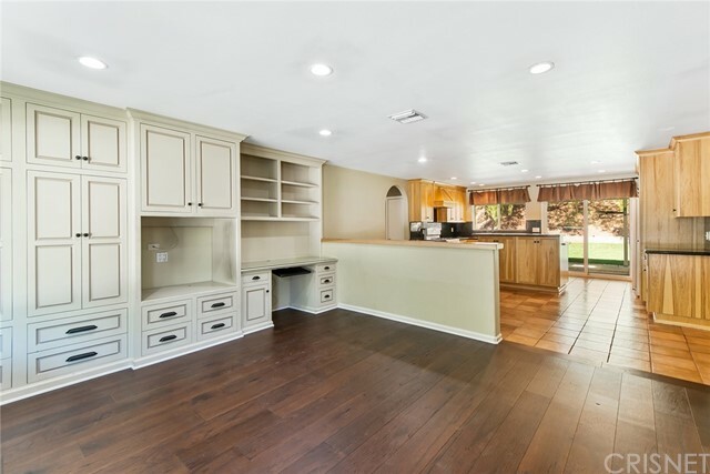 Property Photo:  766 Greenbriar Avenue  CA 93065 