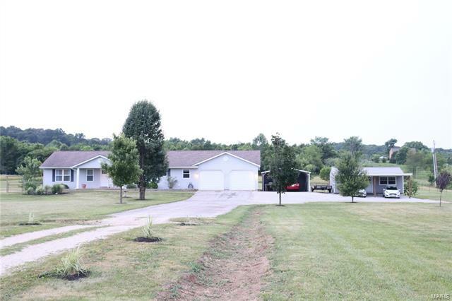 Property Photo:  10530 State Road C   63050 