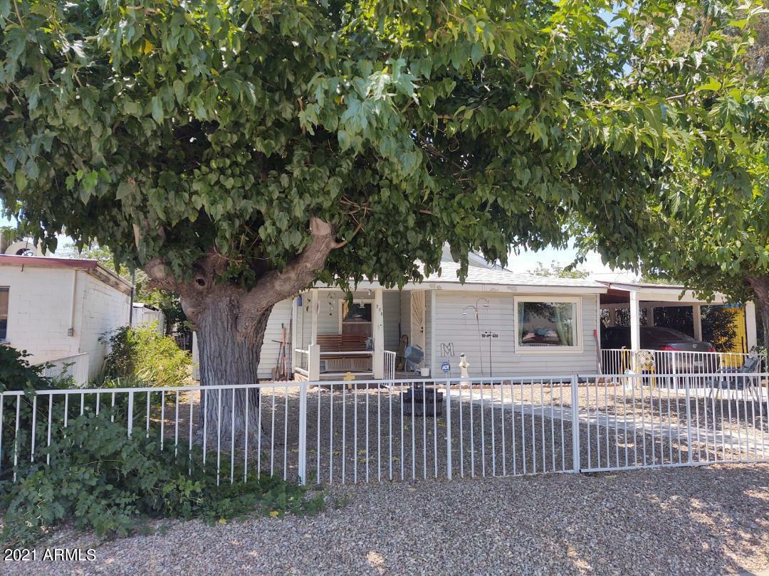 Property Photo:  278 W Mohave Street  AZ 85390 