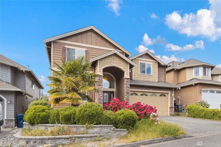 Property Photo: 4027 164th Place SE WA 98012