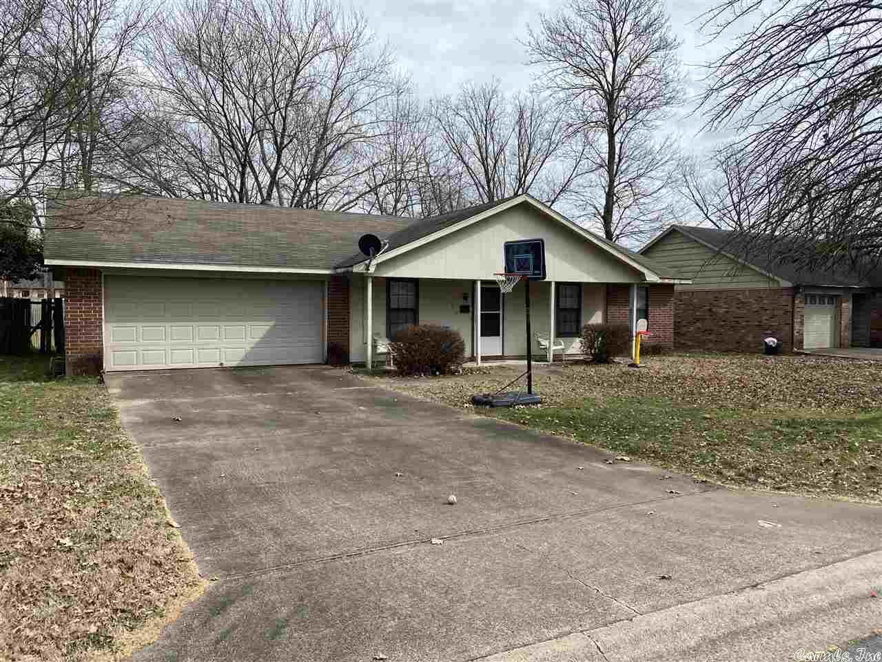 Property Photo: 1510 Davis Street AR 72034