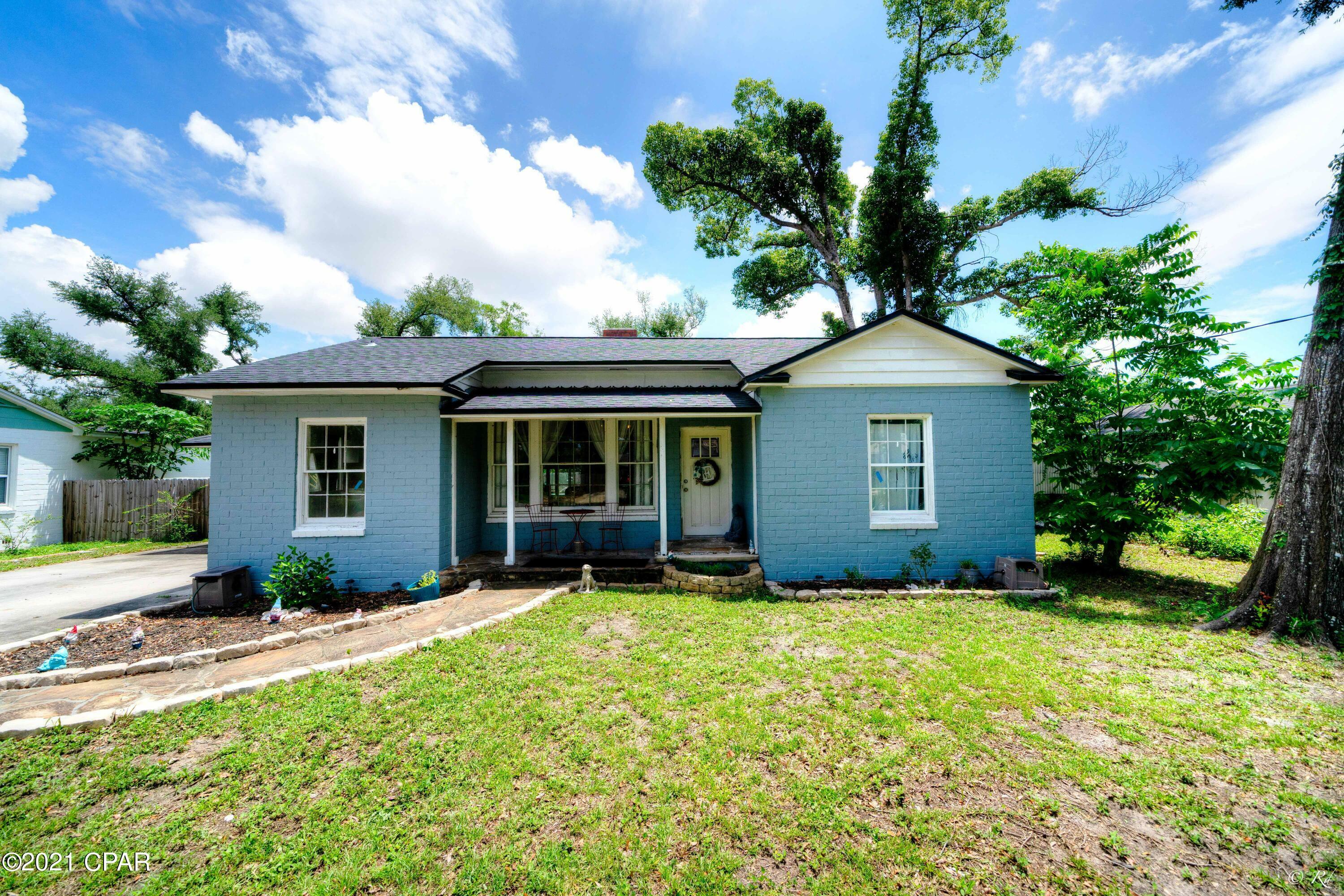 Property Photo: 328 S Palo Alto Avenue FL 32401