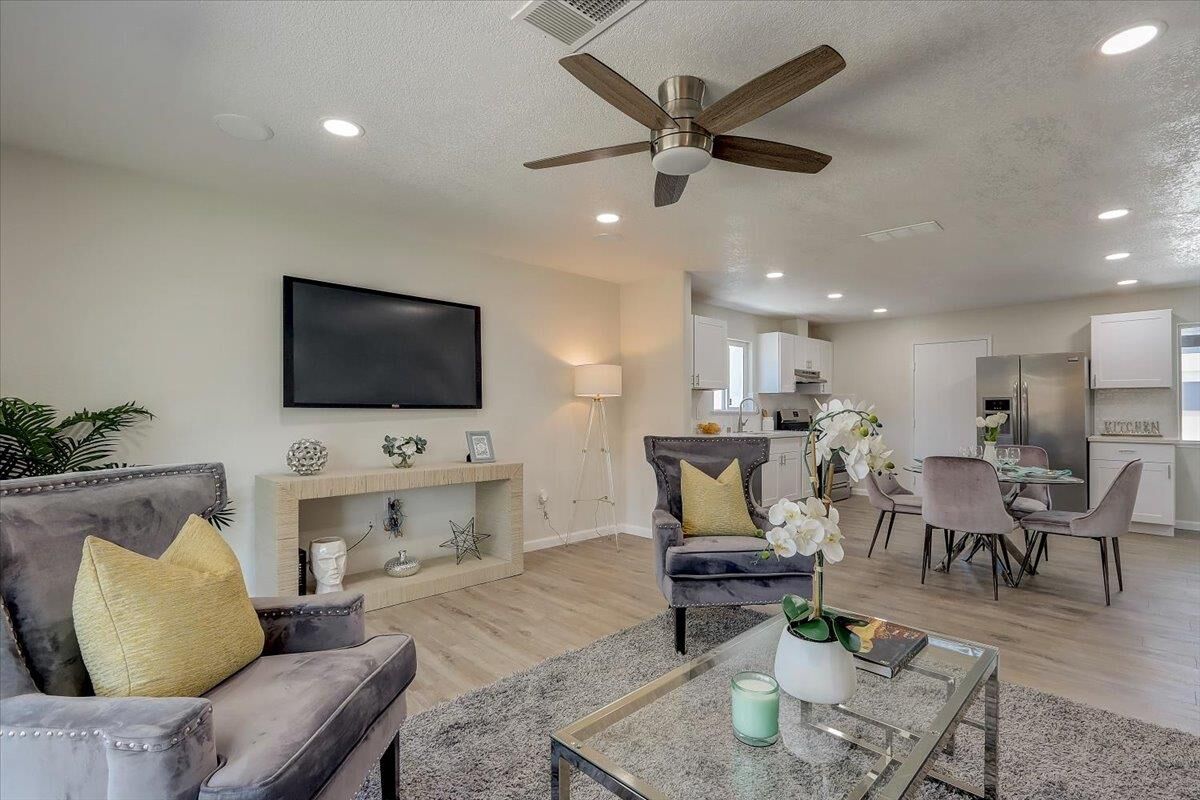 Property Photo:  518 Ella Drive  CA 95111 