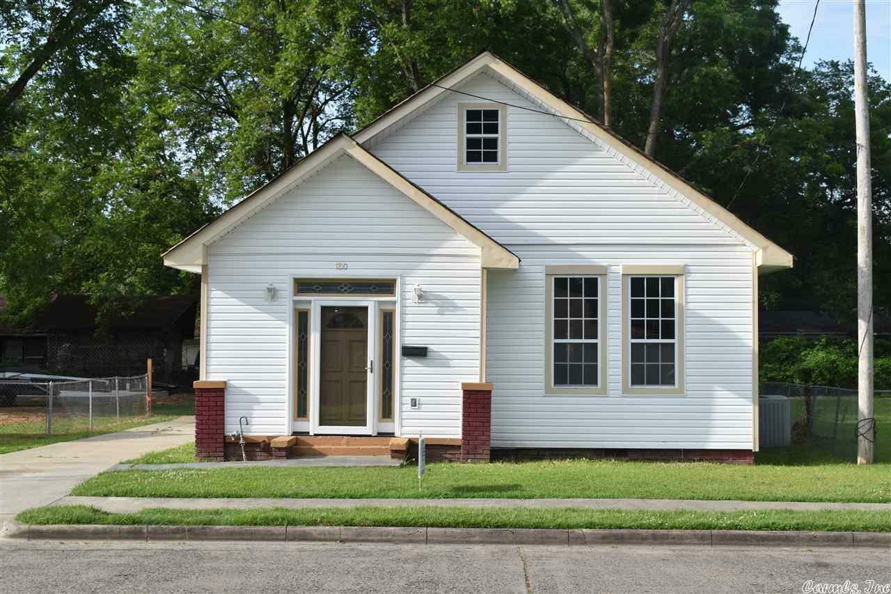 Property Photo:  1810 E 8th Avenue  AR 71601 