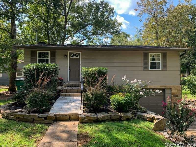 Property Photo: 134 E Lakeshore Drive AR 72529