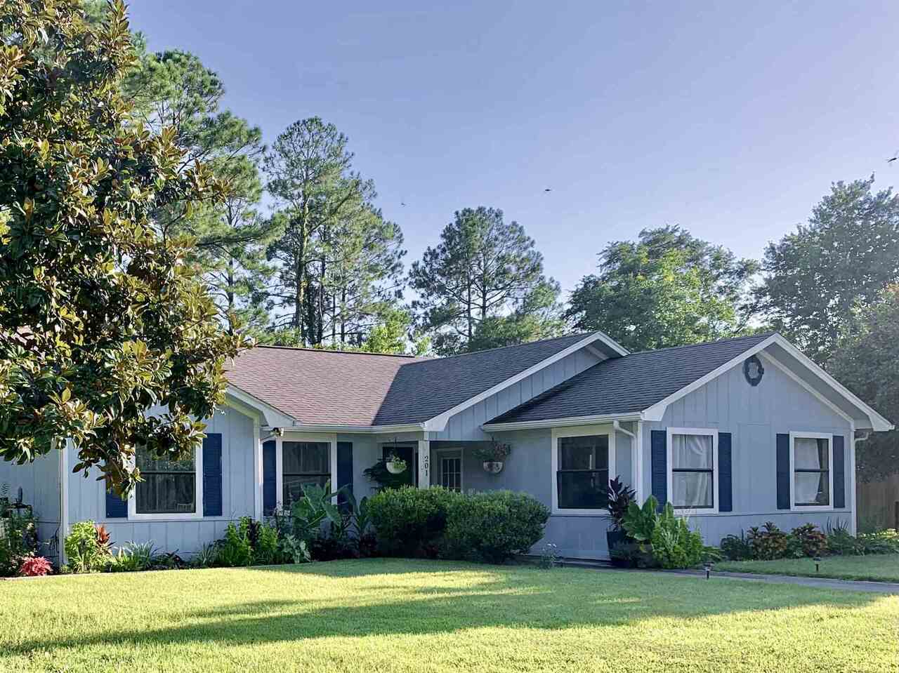 Property Photo:  201 Somerset Road  GA 31558 