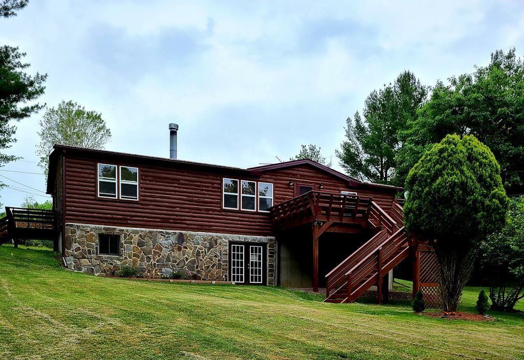 Property Photo:  386 Beaver Pond Road  PA 18840 