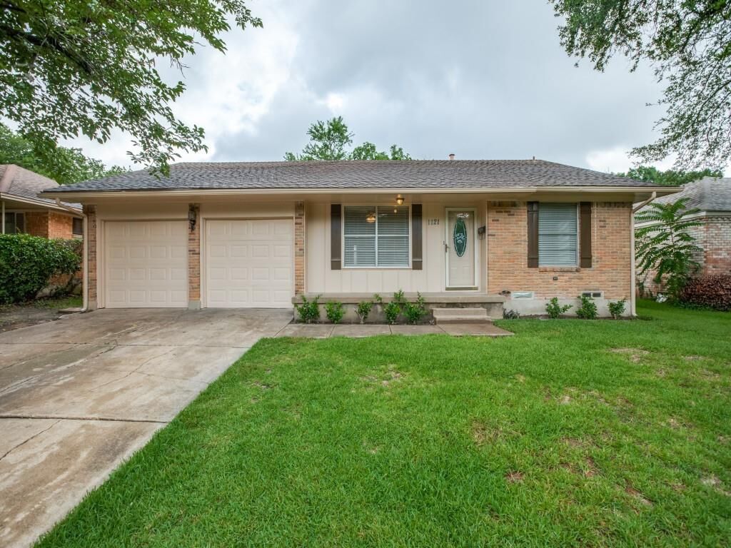Photo de la propriété:  1121 Bardfield Avenue  TX 75041 